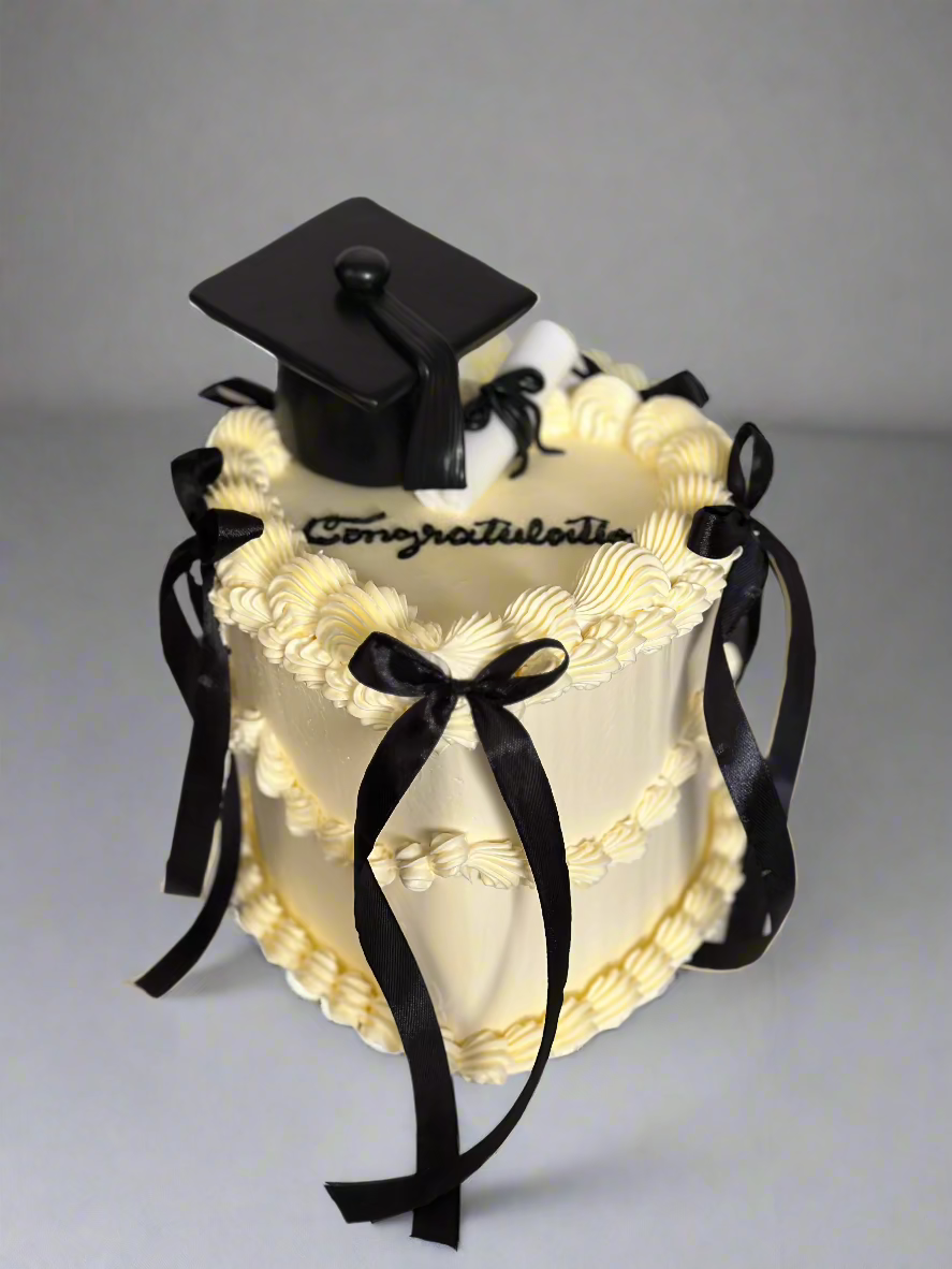 Graduation Heart cake