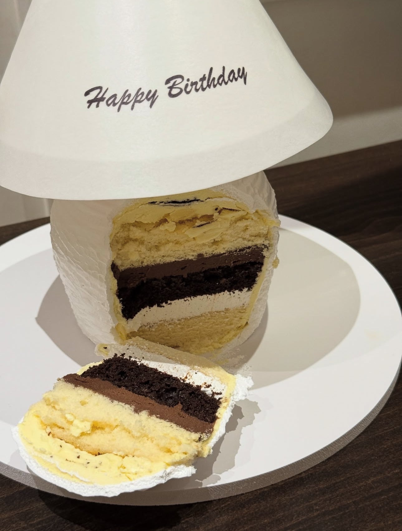 The lamp cake